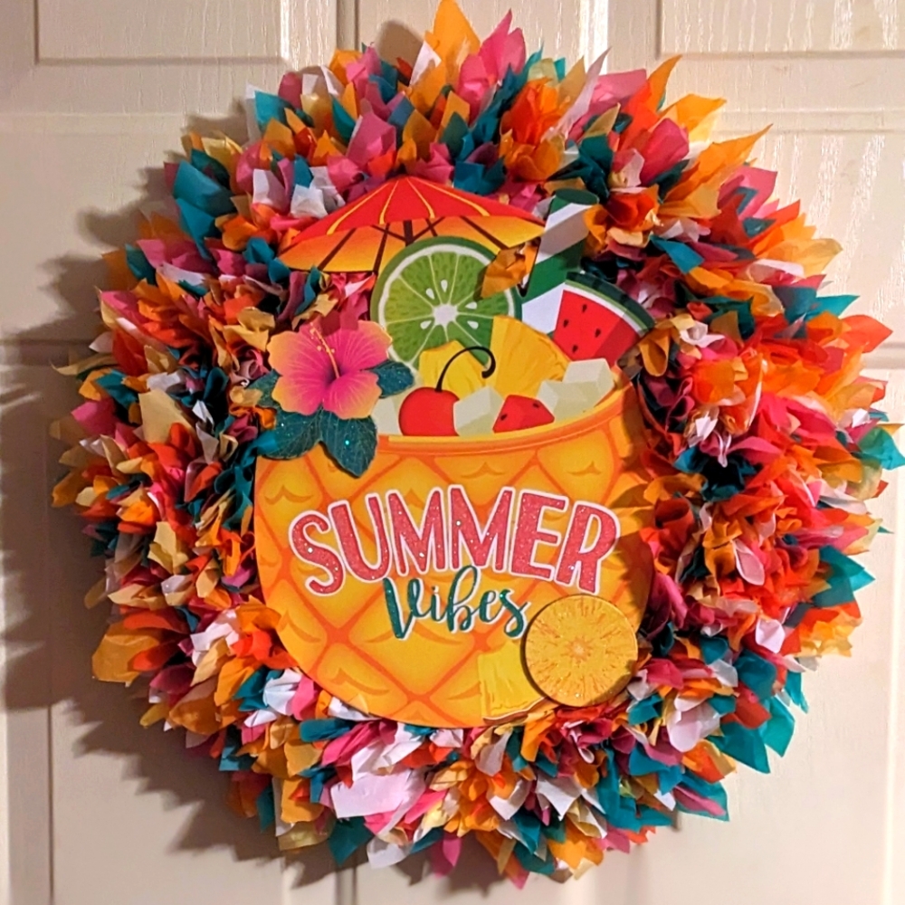 Hand made summer vibe wreath.